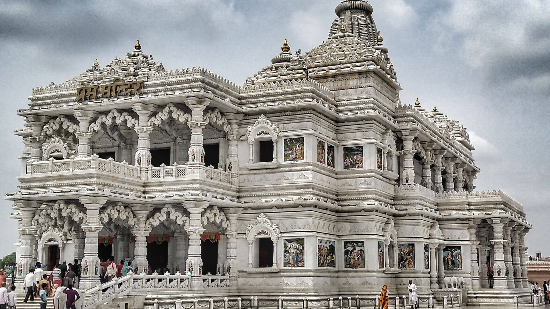 Prem Mandir Vrindavan - History, Timings, Built by | Adotrip Prem Mandir Vrindavan - History, Timings, Built by | Adotrip