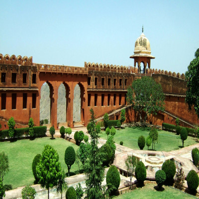 Jaigarh_Fort_Package_Tour
