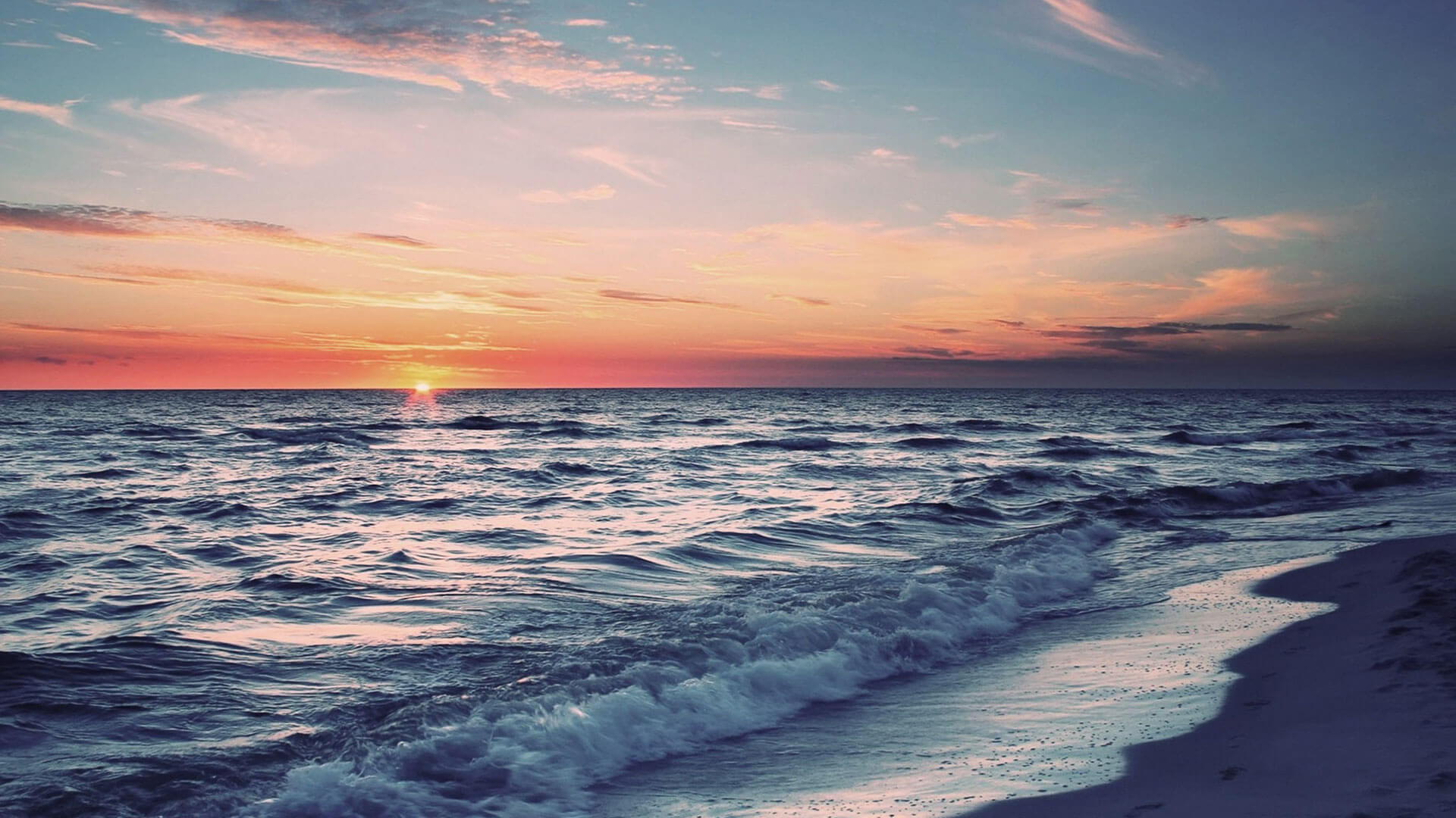 Breezy_Beach_Attractions