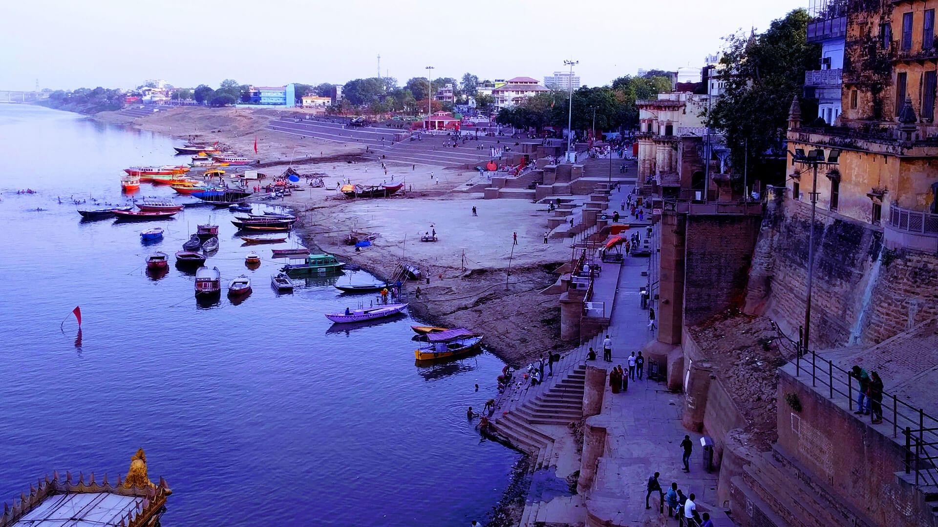 Assi_Ghat_Attractions