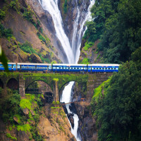 Dudhsagar_Falls_Attractions