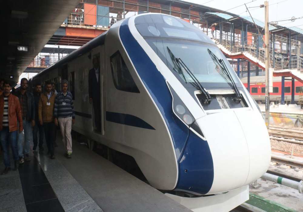 Train18_3