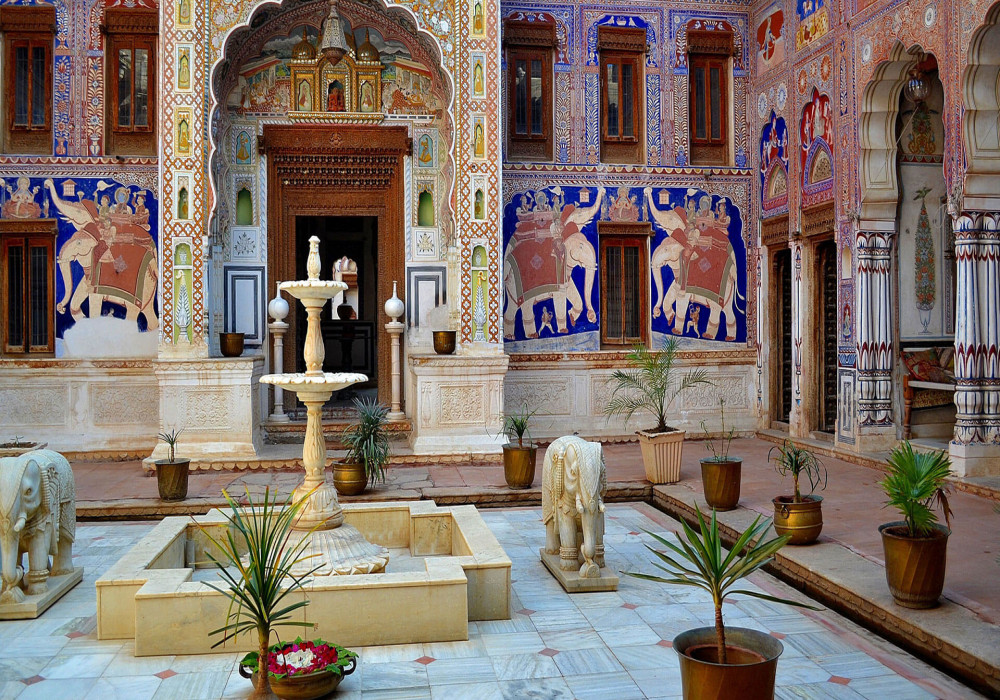Painted Havelis Of Rajasthan