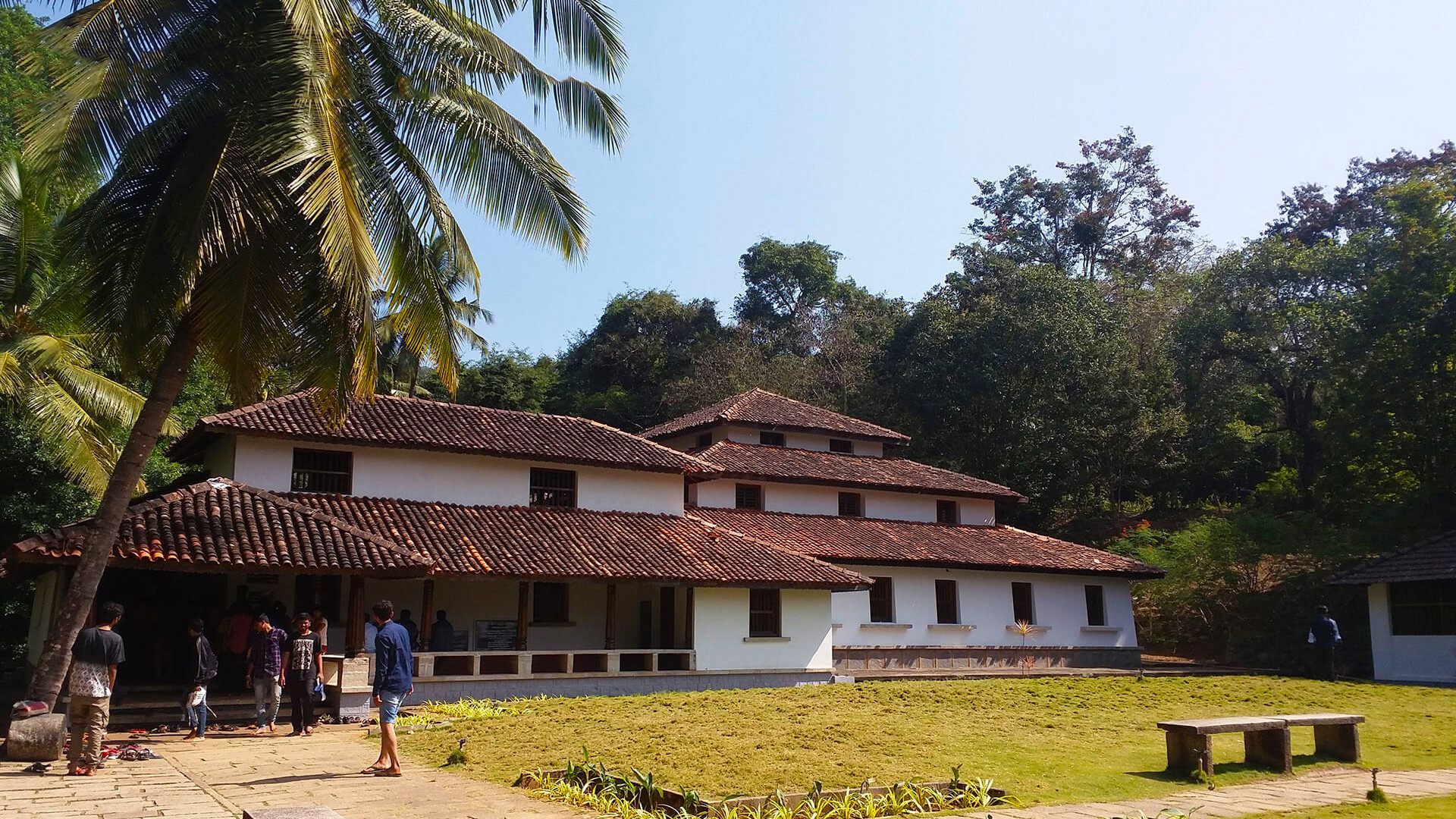 tourist places near thirthahalli