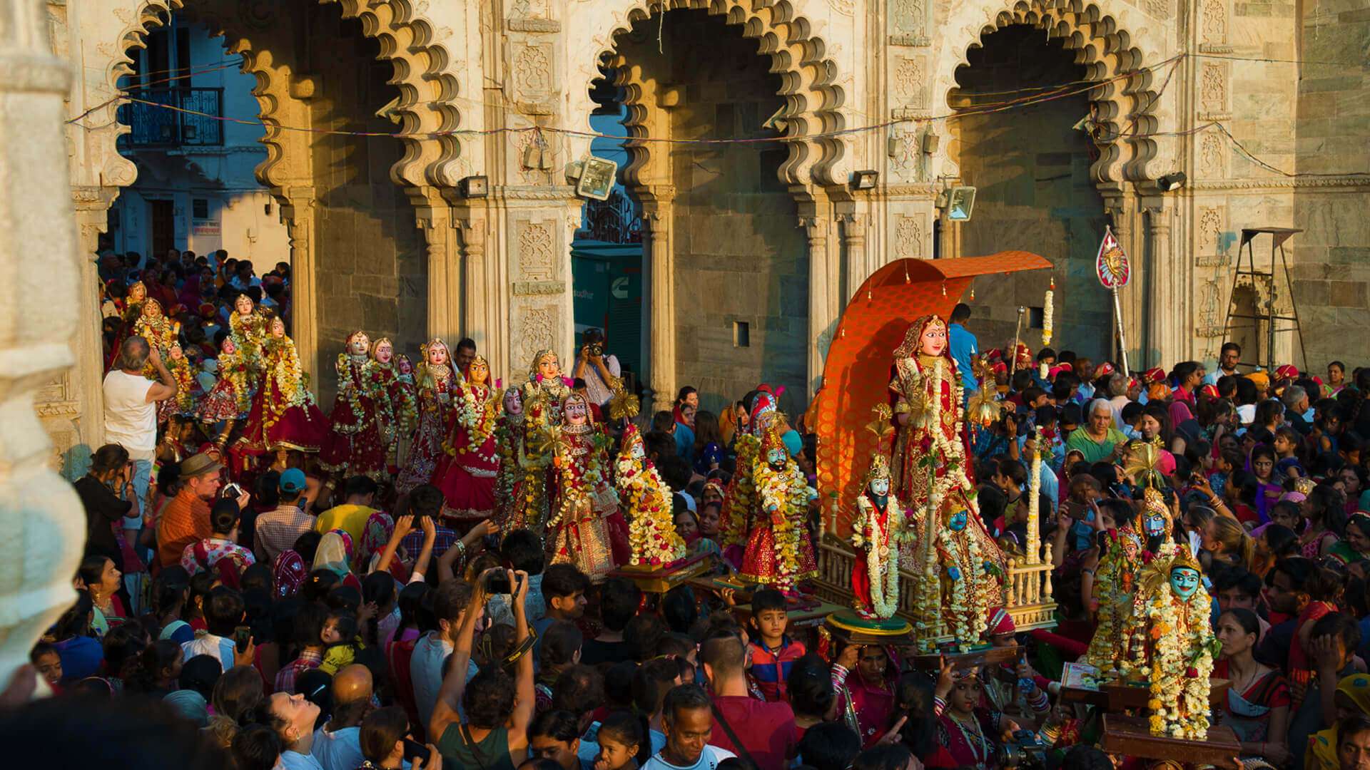 Gangaur_Festival_Attractions