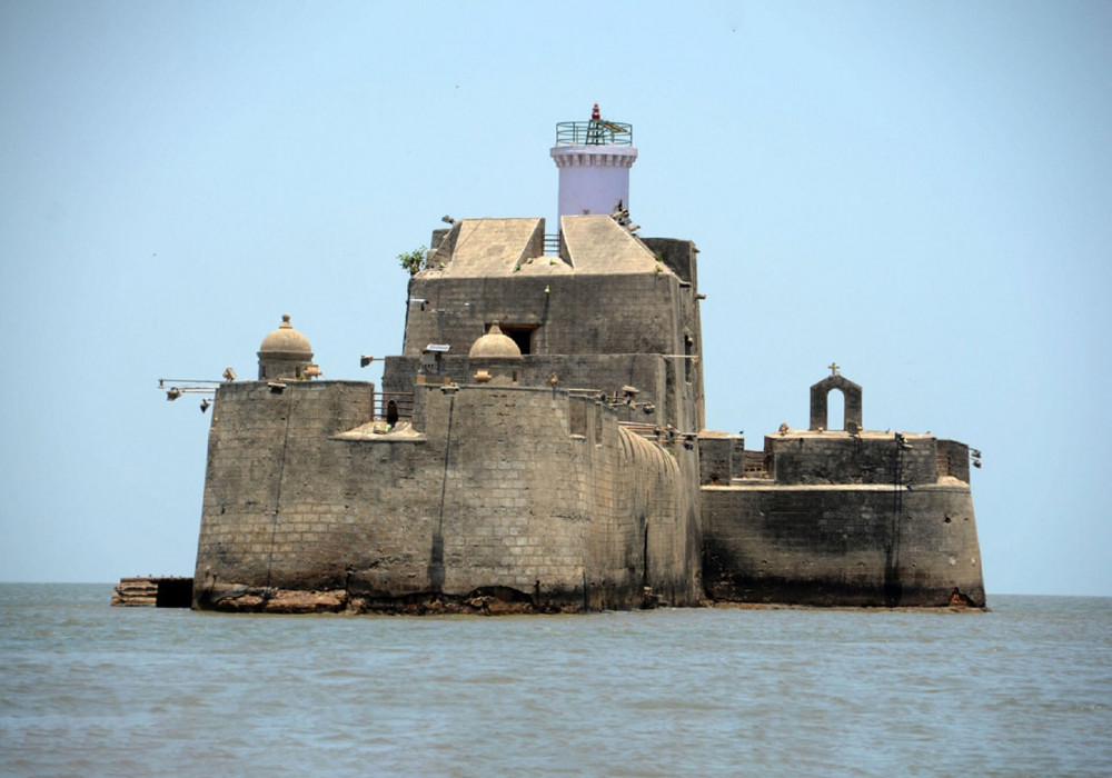 Daman and Diu History