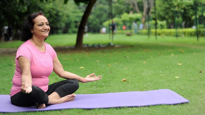 Anita Nayyar en méditation